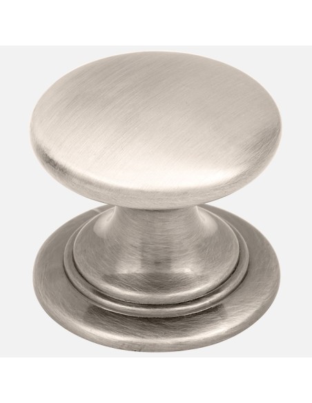 Collection Windsor Poignées Coquille Et Boutons Assortis En Nickel Brossé